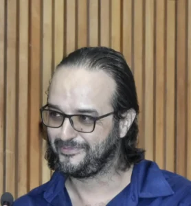 منير بنرقي فنان تشكيلي وباحث في الجماليات