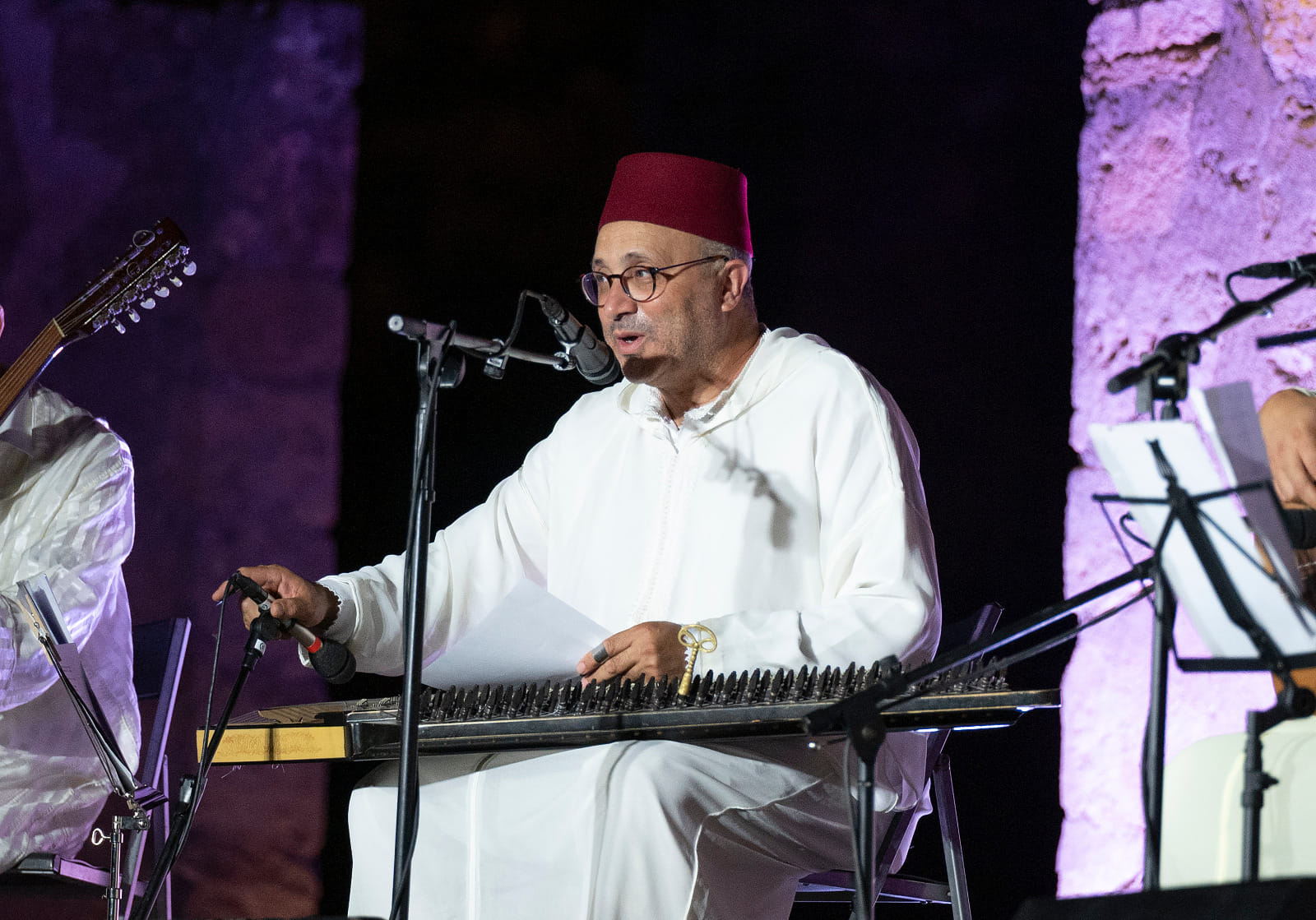 عبد العزيز سمساوي عازف القانون الأندلسي