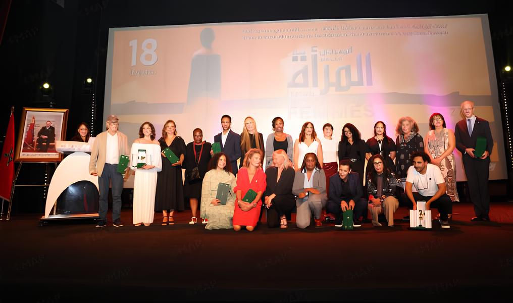 فيلم “القمر” النمساوي يتوج بالجائزة الكبرى في مهرجان سلا الدولي لفيلم المرأة بدورته الـ18، بمشاركة دولية وعربية ومغربية لافتة.