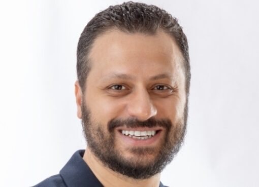 الناقد المصري أحمد شوقي