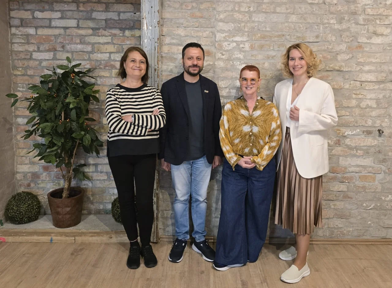 الناقد المصري أحمد شوقي