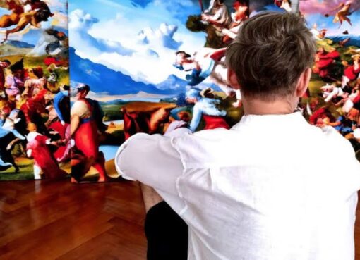 معرض غريب في بيتك طنجة