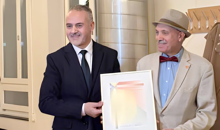 تتويج المغربي بنعيسى اليحياوي