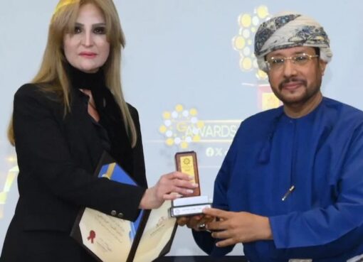 سميرة فرجي تفوز بجائزة التميز في الأدب العربي خلال حفل جوائز جلوبال بمراكش