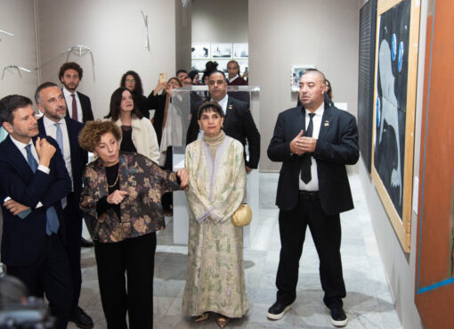 معرض الفن المستلهم من البركان طنجة