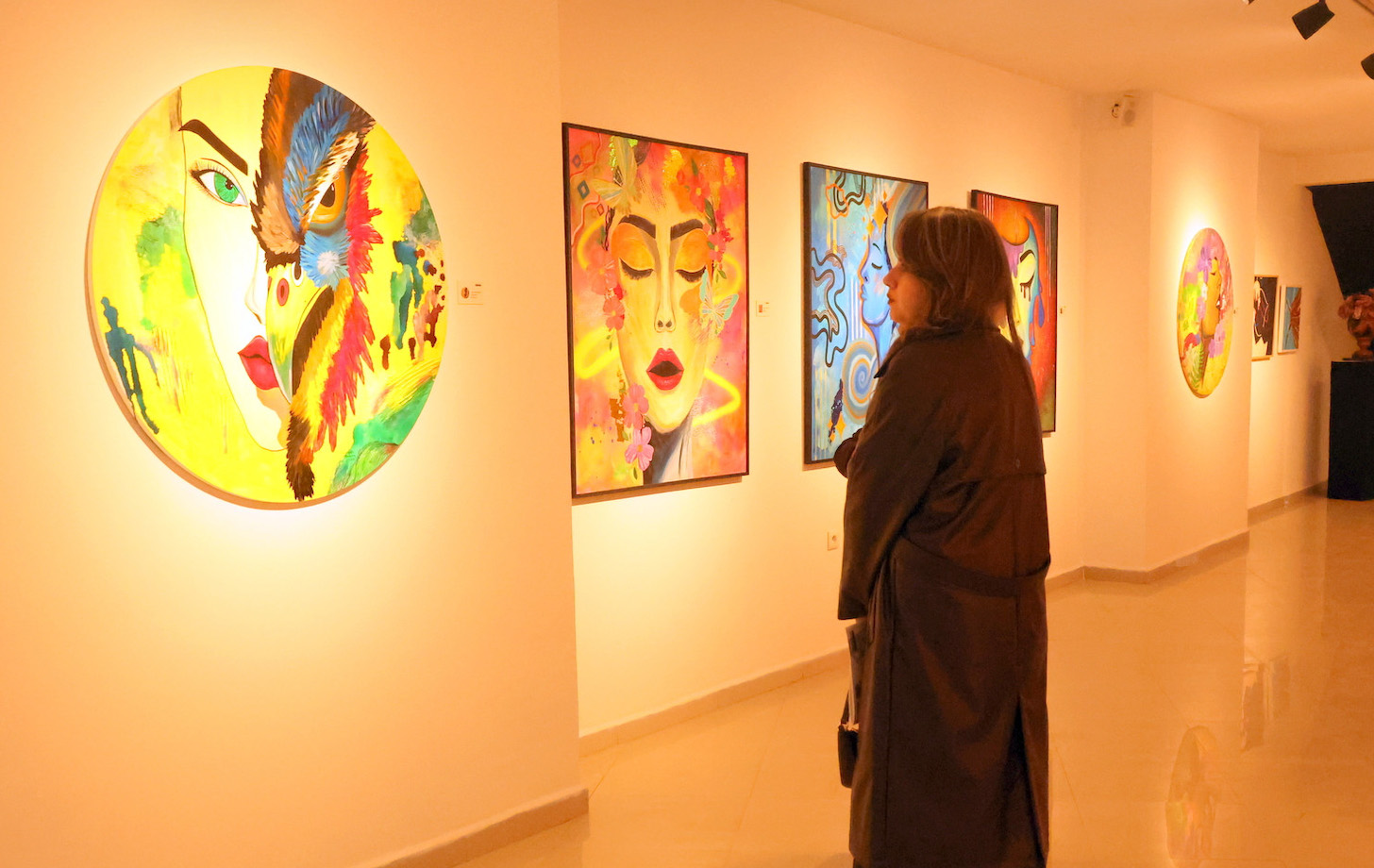 معرض ذبذبات داخلية 21 بالدار البيضاء