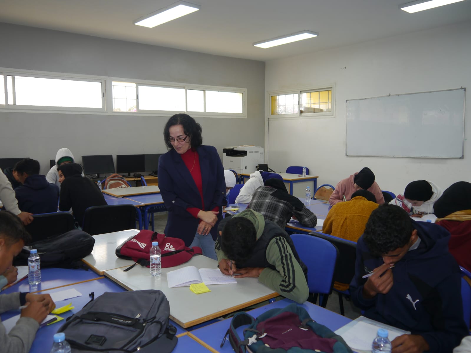 الراصد الوطني للنشر والقراءة يؤطر ورشة للكتابة القصصية بثانوية الدغاليين بأصيلة