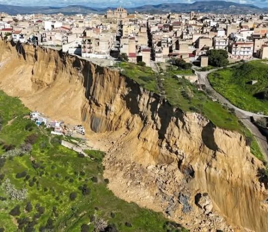 إنقاذ كتب نادرة في صقلية