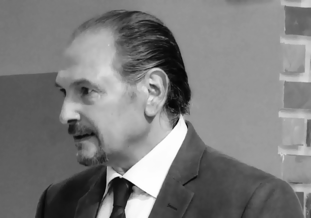 وفاة إسماعيل أبو القناطر