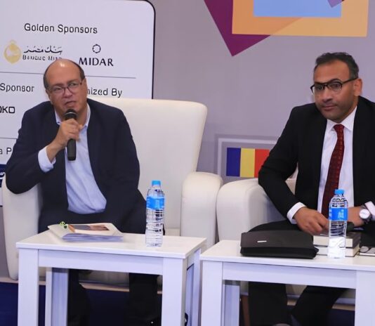 تجربة الشاعر المغربي حسن نجمي