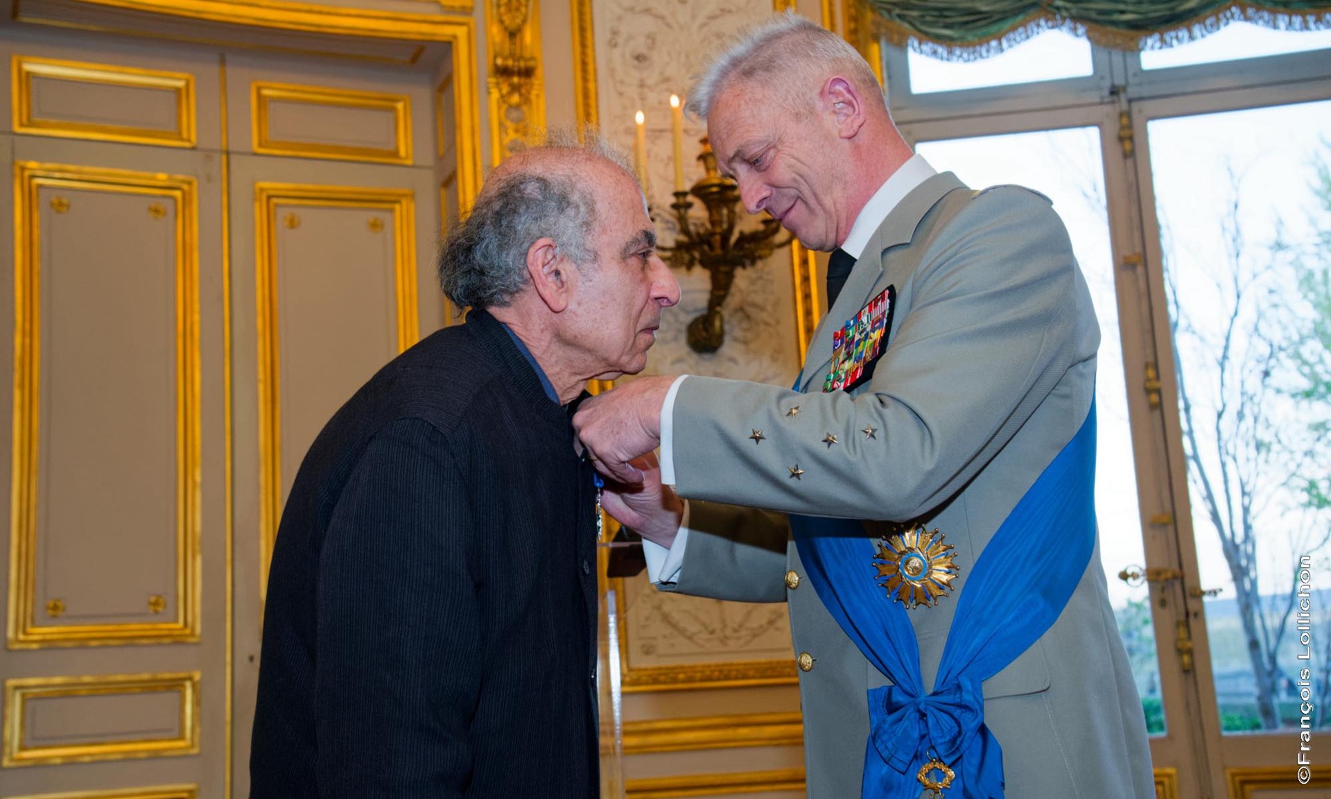 حسن المسعودي الخطاط العراقي